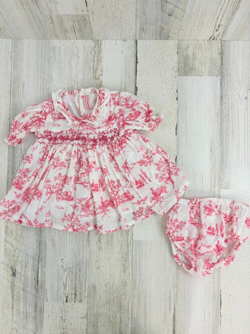 La Coqueta Pink Toile Smocked Dress Set Baby Girls Sz 12 M